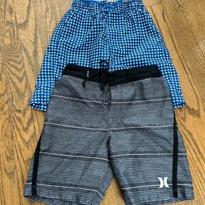 Boys size 6 swim suit trunks boardshorts bundle lot
Hurley beach bros